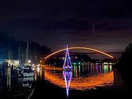 La Conner Channel Lodge