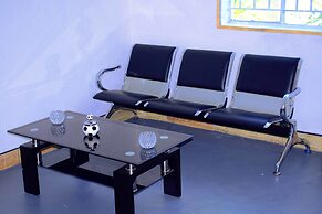 Spendwise Lodge and Apartments