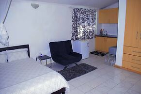 Spendwise Lodge and Apartments