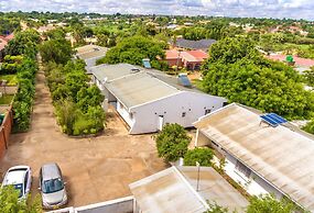 Spendwise Lodge and Apartments