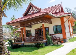 The Sunset Beach Resort Koh Kho Khao