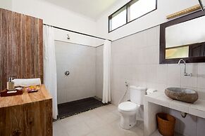 Ubud Raya Boutique Hotel