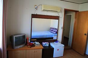Minjoonggak Guesthouse