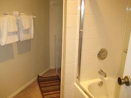 Sherwin Villas by Mammoth Res Bureau