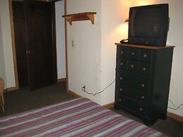 Sherwin Villas by Mammoth Res Bureau