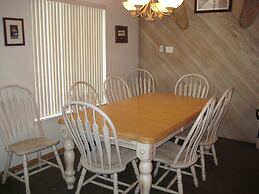 Sherwin Villas by Mammoth Res Bureau