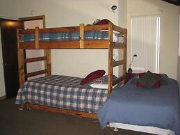 Sherwin Villas by Mammoth Res Bureau