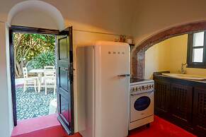 Santorini Heritage Villas & Mansions