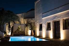 Santorini Heritage Villas & Mansions