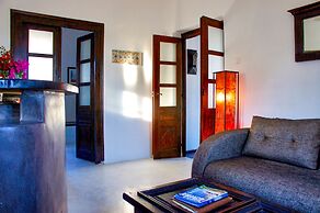 Santorini Heritage Villas & Mansions