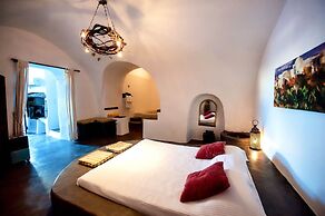 Santorini Heritage Villas & Mansions