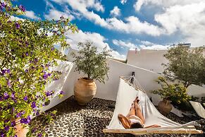 Santorini Heritage Villas & Mansions