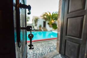 Santorini Heritage Villas & Mansions