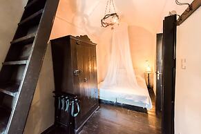 Santorini Heritage Villas & Mansions