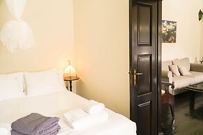 Santorini Heritage Villas & Mansions