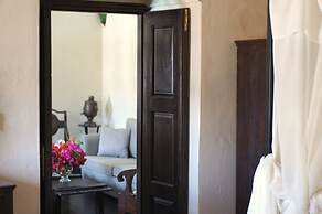 Santorini Heritage Villas & Mansions