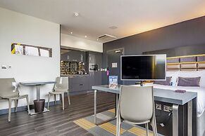 Roomzzz Chester City