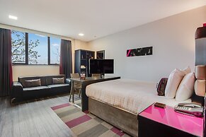 Roomzzz Chester City