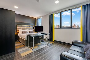 Roomzzz Chester City