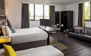 Roomzzz Chester City