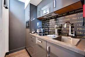 Roomzzz Chester City