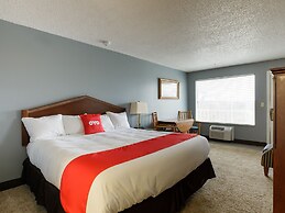 OYO Hotel Branson MO-165