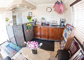Pismo Beachwalker Inn & Suites