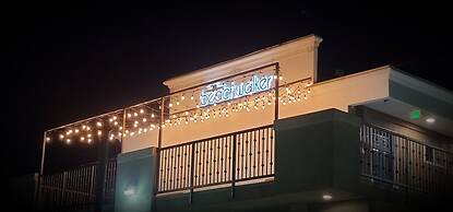 Pismo Beachwalker Inn & Suites