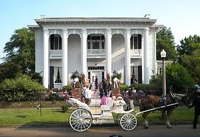 Shadowlawn Bed & Breakfast