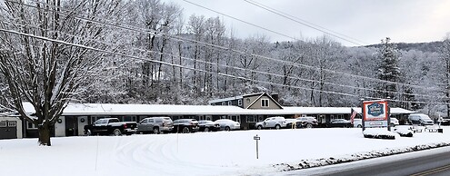Sleep Woodstock Motel