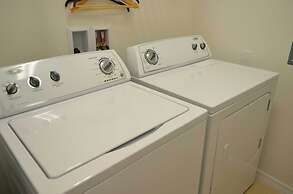 Bella Vida Resort by Home 2U