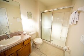 Bella Vida Resort by Home 2U