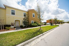 Bella Vida Resort by Home 2U