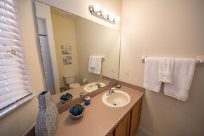 Bella Vida Resort by Home 2U