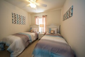 Bella Vida Resort by Home 2U