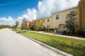 Bella Vida Resort by Home 2U