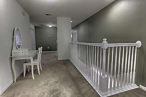 Bella Vida Resort by Home 2U