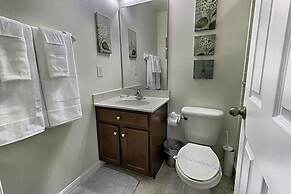 Bella Vida Resort by Home 2U