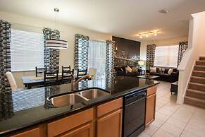 Bella Vida Resort by Home 2U