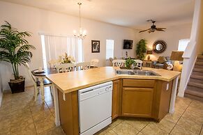 Bella Vida Resort by Home 2U