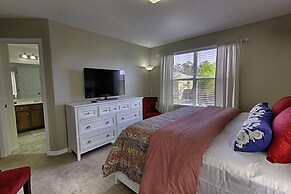 Bella Vida Resort by Home 2U