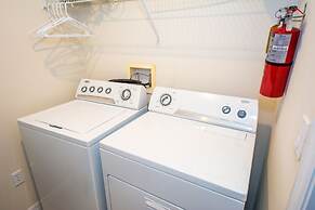 Bella Vida Resort by Home 2U