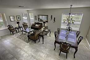 Bella Vida Resort by Home 2U