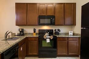 Bella Vida Resort by Home 2U