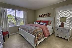 Bella Vida Resort by Home 2U