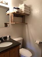 Mountain View Lodge & Cabins