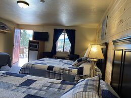 Mountain View Lodge & Cabins
