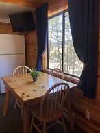 Mountain View Lodge & Cabins