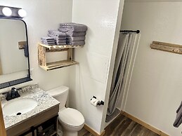 Mountain View Lodge & Cabins