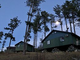 Mountain View Lodge & Cabins